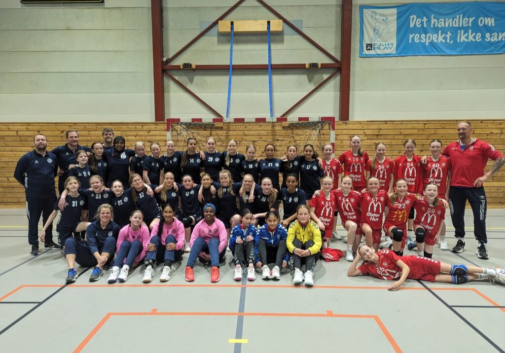 Tasta J.2011 og 1/2 Hinna J.2011